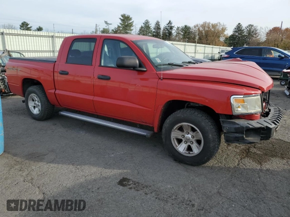 2008 Dodge Dakota SXT z VIN 1D7HW38KX8S542737, wystawiony jako Copart lot #78130834 z przebiegiem 60 496 mil mil oraz Szkoda całkowita • Salvage title. Historia ofert i sprzedaży dostępna na DreamBid. Obrazek 4.