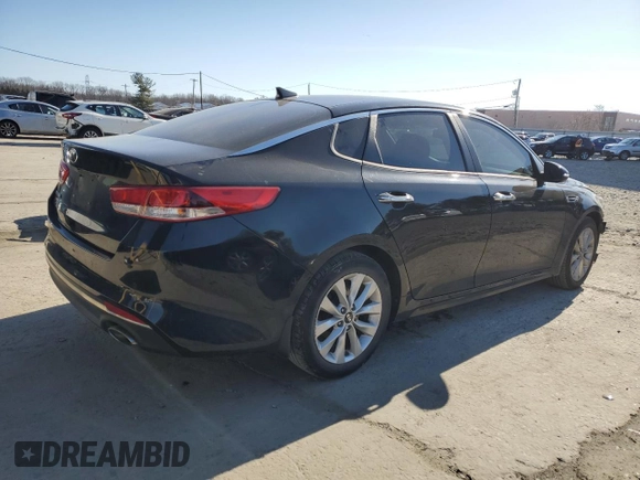 2018 Kia Optima S with VIN 5XXGT4L36JG272023, listed as a Copart auction lot 48182685 with 58,058 mi miles and Salvage Title. Bid and sale history available at carsss.com. Image 3.