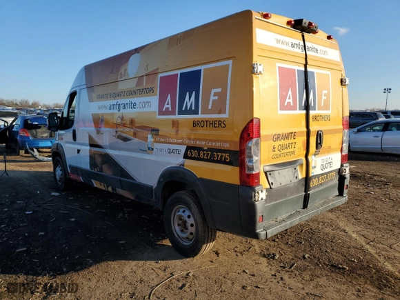 2014 Ram ProMaster Cargo Van with VIN 3C6TRVDG2EE116734, listed as a Copart auction lot 42322584 with 274,134 mi miles and Salvage Title. Bid and sale history available at carsss.com. Image 2.