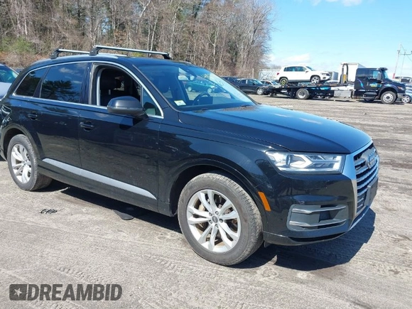 2017 Audi Q7 Premium Plus with VIN WA1LAAF71HD014251, listed as a IAAI auction lot 41859906 with 128,789 mi miles. Bid and sale history available at carsss.com. Image 1.