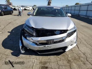 2018 Honda Clarity Plug-In Hybrid Touring with VIN JHMZC5F33JC001784, listed as a Copart auction lot 77153664 with 42,536 mi miles and Salvage Title. Bid and sale history available at carsss.com. Image 5.
