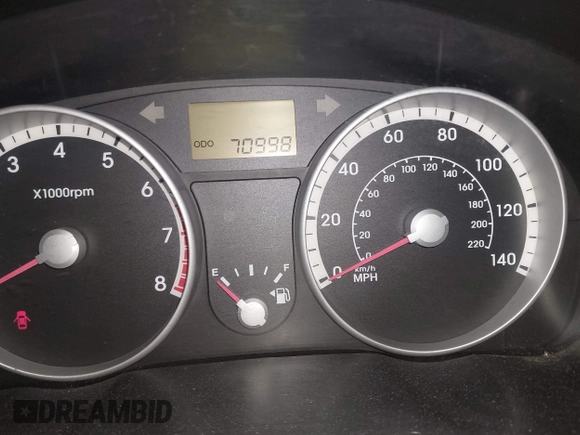 2009 Hyundai Accent Auto GLS with VIN KMHCN46C89U306436, listed as a IAAI auction lot 42010992 with 70,998 mi miles. Bid and sale history available at carsss.com. Image 7.