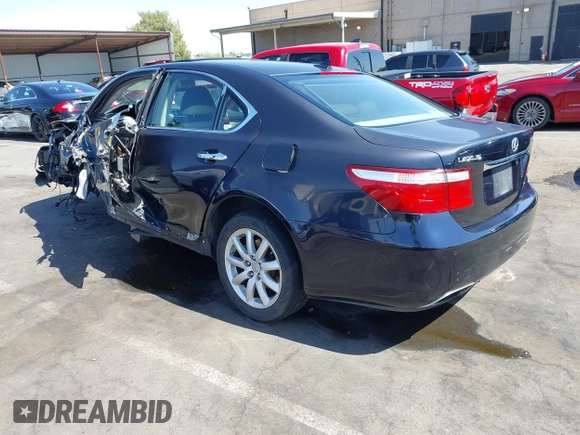 2007 Lexus LS 460 z VIN JTHBL46F175021907, wystawiony jako IAAI lot #42353354 z przebiegiem Nie podano mil oraz . Historia ofert i sprzedaży dostępna na DreamBid. Obrazek 3.
