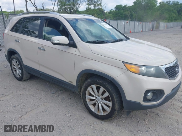 2011 Kia Sorento EX with VIN 5XYKUDA20BG031931, listed as a IAAI auction lot 42234673 with 171,221 mi miles and . Bid and sale history available at DreamBid. Image 1.