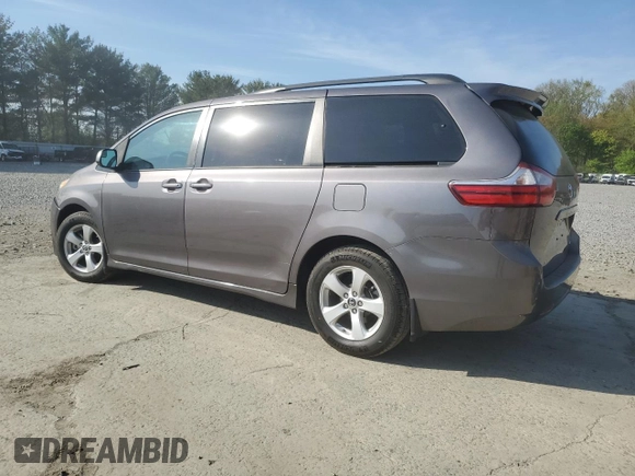 2019 Toyota Sienna LE Auto Access Seat with VIN 5TDKZ3DC3KS993465, listed as a Copart auction lot 54182655 with 702 mi miles and Clean title. Bid and sale history available at DreamBid. Image 2.