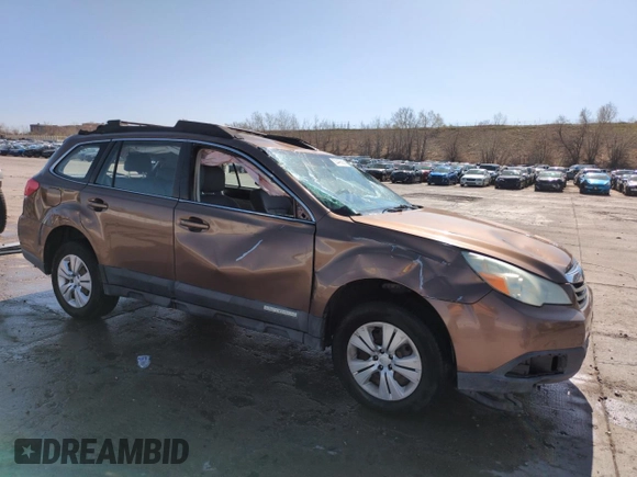 2011 Subaru Outback 2.5i z VIN 4S4BRCAC0B3428463, wystawiony jako Copart lot #52440605 z przebiegiem 78 807 mil mil oraz Nie do naprawy • Non repairable. Historia ofert i sprzedaży dostępna na DreamBid. Obrazek 4.