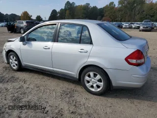 2007 Nissan Versa SL z VIN 3N1BC11EX7L454398, wystawiony jako Copart lot #78073444 z przebiegiem 94 568 mil mil oraz Szkoda całkowita • Salvage title. Historia ofert i sprzedaży dostępna na DreamBid. Obrazek 2.
