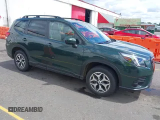 2023 Subaru Forester Premium z VIN JF2SKAEC8PH535960, wystawiony jako IAAI lot #42212040 z przebiegiem 11 153 mil mil oraz . Historia ofert i sprzedaży dostępna na DreamBid. Obrazek 1.