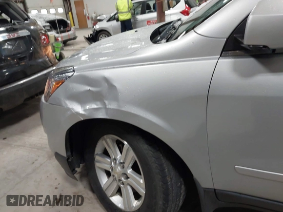 2014 Chevrolet Traverse LT with VIN 1GNKVGKD0EJ349302, listed as a IAAI auction lot 41860888 with 83,535 mi miles. Bid and sale history available at carsss.com. Image 6.