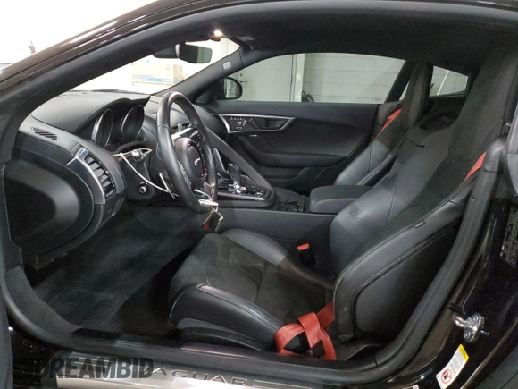 2019 Jaguar F-Type with VIN SAJDD1EV0KCK61549, listed as a Copart auction lot 84663574 with 52,596 mi miles and Non Repairable. Bid and sale history available at DreamBid. Image 7.
