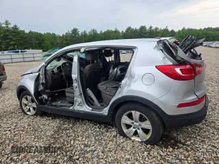2013 Kia Sportage LX with VIN KNDPBCA29D7398719, listed as a Copart auction lot 50501845 with 130,094 mi miles and Non repairable. Bid and sale history available at DreamBid. Image 2.