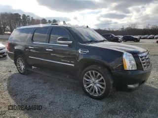 2011 Cadillac Escalade ESV Premium z VIN 1GYS4JEF3BR136731, wystawiony jako Copart lot #44778125 z przebiegiem 106 489 mil mil oraz Czysty tytuł • Clean title. Historia ofert i sprzedaży dostępna na DreamBid. Obrazek 4.