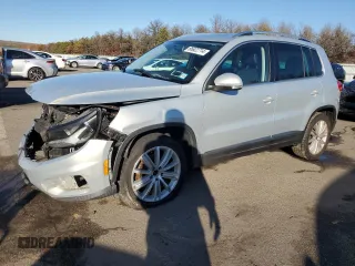 2013 Volkswagen Tiguan SE z VIN WVGBV7AX6DW515162, wystawiony jako Copart lot #86622714 z przebiegiem 124 868 mil mil oraz Nie do naprawy • Non repairable. Historia ofert i sprzedaży dostępna na DreamBid. Obrazek 1.