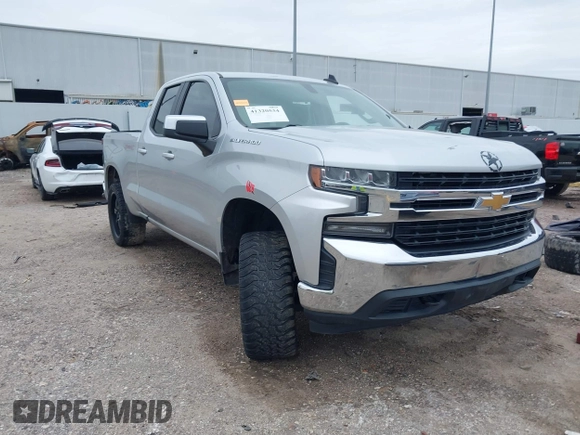 2020 Chevrolet Silverado 1500 LT with VIN 1GCRYDEDXLZ200399, listed as a IAAI auction lot 41320534 with 98,895 mi miles. Bid and sale history available at carsss.com. Image 1.