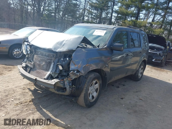 2011 Honda Pilot LX with VIN 5FNYF4H2XBB064209, listed as a IAAI auction lot 41779836 with 213,163 mi miles. Bid and sale history available at carsss.com. Image 2.