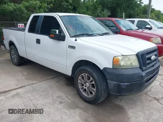 2007 Ford F-150 STX with VIN 1FTRX12W57FB58934, listed as a IAAI auction lot 42421171 with 125,921 mi miles and . Bid and sale history available at DreamBid. Image 1.