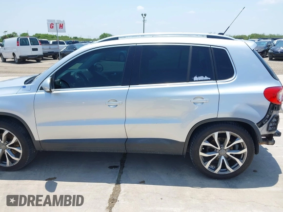 2010 Volkswagen Tiguan S with VIN WVGAV7AX6AW510843, listed as a IAAI auction lot 42345658 with 126,313 mi miles and . Bid and sale history available at DreamBid. Image 15.