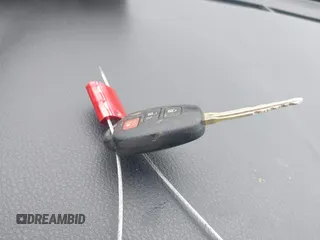 2017 Toyota RAV4 LE с VIN JTMBFREVXHJ126727, выставлен на аукционе IAAI как лот 42587210 с пробегом 111 739 миль миль и . История ставок и продаж доступна на DreamBid. Изображение 11.