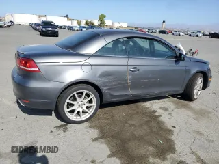 2012 Volkswagen Eos Executive with VIN WVWFW7AH4CV006428, listed as a Copart auction lot 61144685 with 101,514 mi miles and Salvage title. Bid and sale history available at DreamBid. Image 3.