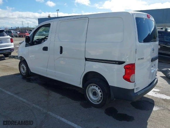 2018 Nissan NV200 Compact Cargo S with VIN 3N6CM0KN5JK705183, listed as a IAAI auction lot 41627733 with 46,948 mi miles. Bid and sale history available at carsss.com. Image 3.