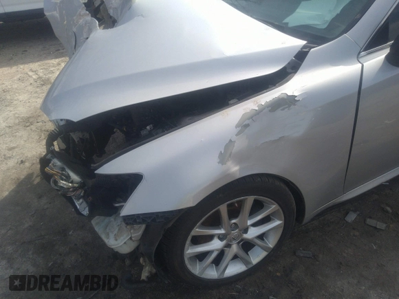 2006 Lexus IS 250 with VIN JTHCK262865000138, listed as a IAAI auction lot 41790702 with 220,000 mi miles and . Bid and sale history available at DreamBid. Image 6.