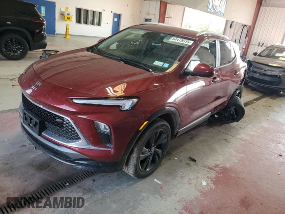 2024 Buick Encore GX Sport Touring z VIN KL4AMESL3RB209869, wystawiony jako Copart lot #64475815 z przebiegiem 28 017 mil mil oraz Szkoda całkowita • Salvage title. Historia ofert i sprzedaży dostępna na DreamBid. Obrazek 1.