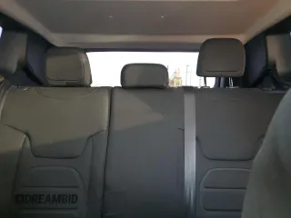 2021 Jeep Renegade Latitude z VIN ZACNJCBB3MPN13260, wystawiony jako Copart lot #43588315 z przebiegiem 47 494 mil mil oraz Szkoda całkowita • Salvage title. Historia ofert i sprzedaży dostępna na DreamBid. Obrazek 10.