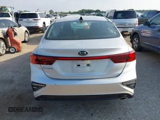 2020 Kia Forte LXS z VIN 3KPF24AD3LE212819, wystawiony jako IAAI lot #42374490 z przebiegiem 12 115 mil mil oraz . Historia ofert i sprzedaży dostępna na DreamBid. Obrazek 16.