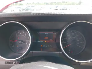 2022 Ford Mustang EcoBoost z VIN 1FATP8UH2N5124679, wystawiony jako IAAI lot #42271957 z przebiegiem 44 470 mil mil oraz . Historia ofert i sprzedaży dostępna na DreamBid. Obrazek 7.