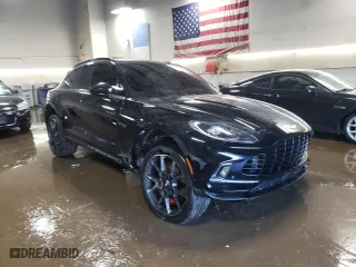 2021 Aston Martin DBX with VIN SCFVUJAW1MTV00712, listed as a Copart auction lot 88220585 with 17,967 mi miles and Salvage Title. Bid and sale history available at carsss.com. Image 4.