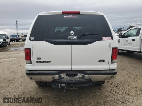 2001 Ford Excursion XLT с VIN 1FMNU40F11EB23604, выставлен на аукционе Copart как лот 81528794 с пробегом 196 555 миль миль и Списание • Salvage title. История ставок и продаж доступна на DreamBid. Изображение 6.
