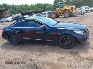 2013 Mercedes-Benz E 350 with VIN WDDKJ5KB0DF196368, listed as a IAAI auction lot 42614392 with 212,552 mi miles and . Bid and sale history available at DreamBid. Image 13.