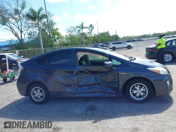 2011 Toyota Prius I with VIN JTDKN3DUXB1404431, listed as a IAAI auction lot 42045275 with 101,293 mi miles. Bid and sale history available at carsss.com. Image 6.