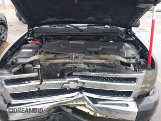 2008 Chevrolet Silverado 1500 1LT with VIN 3GCEC13JX8G147165, listed as a IAAI auction lot 41523796 with 206,104 mi miles and . Bid and sale history available at DreamBid. Image 10.