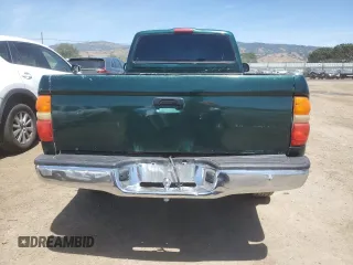 2002 Toyota Tacoma z VIN 5TENL42N72Z110771, wystawiony jako Copart lot #57313875 z przebiegiem 193 343 mil mil oraz Szkoda całkowita • Salvage title. Historia ofert i sprzedaży dostępna na DreamBid. Obrazek 6.