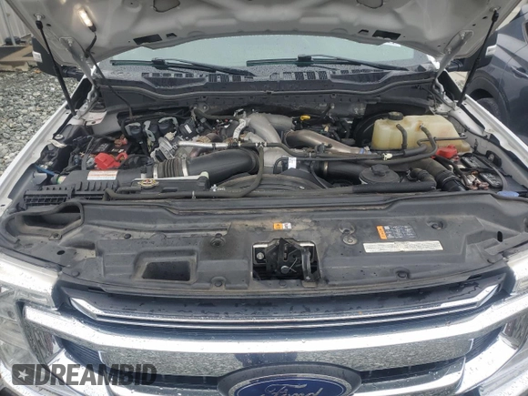 2020 Ford F-250 XL z VIN 1FT7W2BT3LEE43279, wystawiony jako Copart lot #56520545 z przebiegiem 200 578 mil mil oraz Czysty tytuł • Clean title. Historia ofert i sprzedaży dostępna na DreamBid. Obrazek 11.