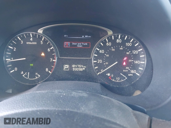 2015 Nissan Altima 2.5 S with VIN 1N4AL3APXFN371256, listed as a IAAI auction lot 41993912 with 184,754 mi miles. Bid and sale history available at carsss.com. Image 7.