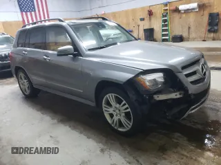 2015 Mercedes-Benz GLK 250 with VIN WDCGG0EB9FG413064, listed as a Copart auction lot 79046503 with 123,376 mi miles and . Bid and sale history available at DreamBid. Image 4.