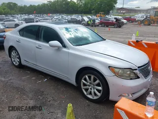 2008 Lexus LS 460 with VIN JTHBL46F185079274, listed as a IAAI auction lot 42219303 with 287,870 mi miles and . Bid and sale history available at DreamBid. Image 1.