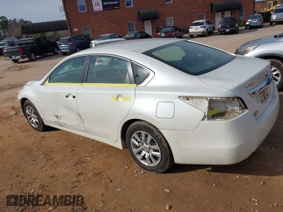2015 Nissan Altima SV with VIN 1N4AL3AP1FC164170, listed as a IAAI auction lot 41077697 with 189,143 mi miles and . Bid and sale history available at DreamBid. Image 3.