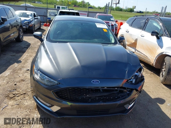 2018 Ford Fusion SE with VIN 3FA6P0HD9JR231709, listed as a IAAI auction lot 42062198 with 65,971 mi miles and . Bid and sale history available at carsss.com. Image 12.
