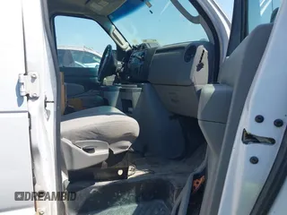 2013 Ford Econoline Cargo Commercial with VIN 1FTNE1EW1DDA62354, listed as a IAAI auction lot 41988842 with 118,614 mi miles and . Bid and sale history available at carsss.com. Image 5.