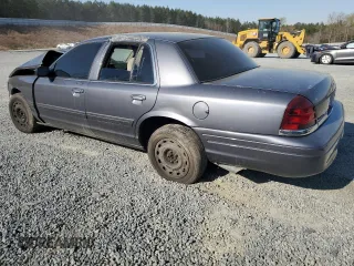 2006 Ford Crown Victoria z VIN 2FAFP73V86X122451, wystawiony jako Copart lot #50893875 z przebiegiem 338 845 mil mil oraz Szkoda całkowita • Salvage title. Historia ofert i sprzedaży dostępna na DreamBid. Obrazek 2.