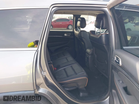 2013 Jeep Grand Cherokee Overland with VIN 1C4RJFCG2DC611877, listed as a IAAI auction lot 41910800 with 151,457 mi miles. Bid and sale history available at carsss.com. Image 8.