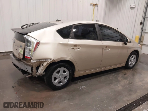 2011 Toyota Prius I with VIN JTDKN3DU7B0265204, listed as a IAAI auction lot 41991224 with 175,675 mi miles. Bid and sale history available at carsss.com. Image 4.