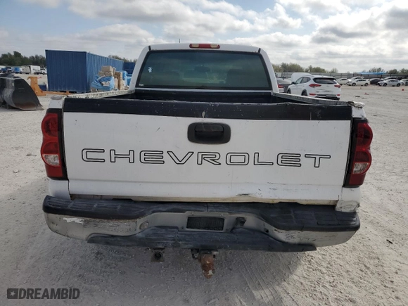 2006 Chevrolet Silverado 1500 LS with VIN 1GCEC19X46Z194393, listed as a Copart auction lot 45478015 with 330,693 mi miles and Salvage Title. Bid and sale history available at carsss.com. Image 6.