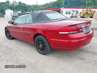 2004 Chrysler Sebring GTC z VIN 1C3EL75R44N172753, wystawiony jako IAAI lot #42352821 z przebiegiem Nie podano mil oraz . Historia ofert i sprzedaży dostępna na DreamBid. Obrazek 3.