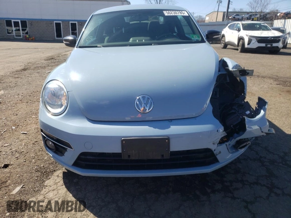 2014 Volkswagen Beetle Turbo R-Line with VIN 3VWVT7AT1EM639374, listed as a Copart auction lot 50230785 with 54,818 mi miles and Salvage Title. Bid and sale history available at DreamBid. Image 5.