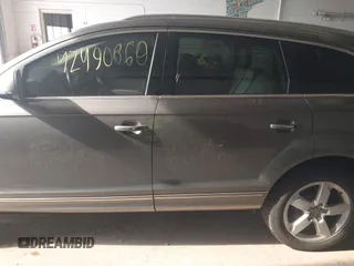 2015 Audi Q7 Premium Plus с VIN WA1LGAFE9FD025864, выставлен на аукционе IAAI как лот 42490868 с пробегом 67 739 миль миль и . История ставок и продаж доступна на DreamBid. Изображение 14.