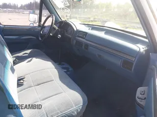 1994 Ford F-150 with VIN 1FTEF14H0RLA29827, listed as a IAAI auction lot 42195832 with 175,584 mi miles and . Bid and sale history available at DreamBid. Image 5.